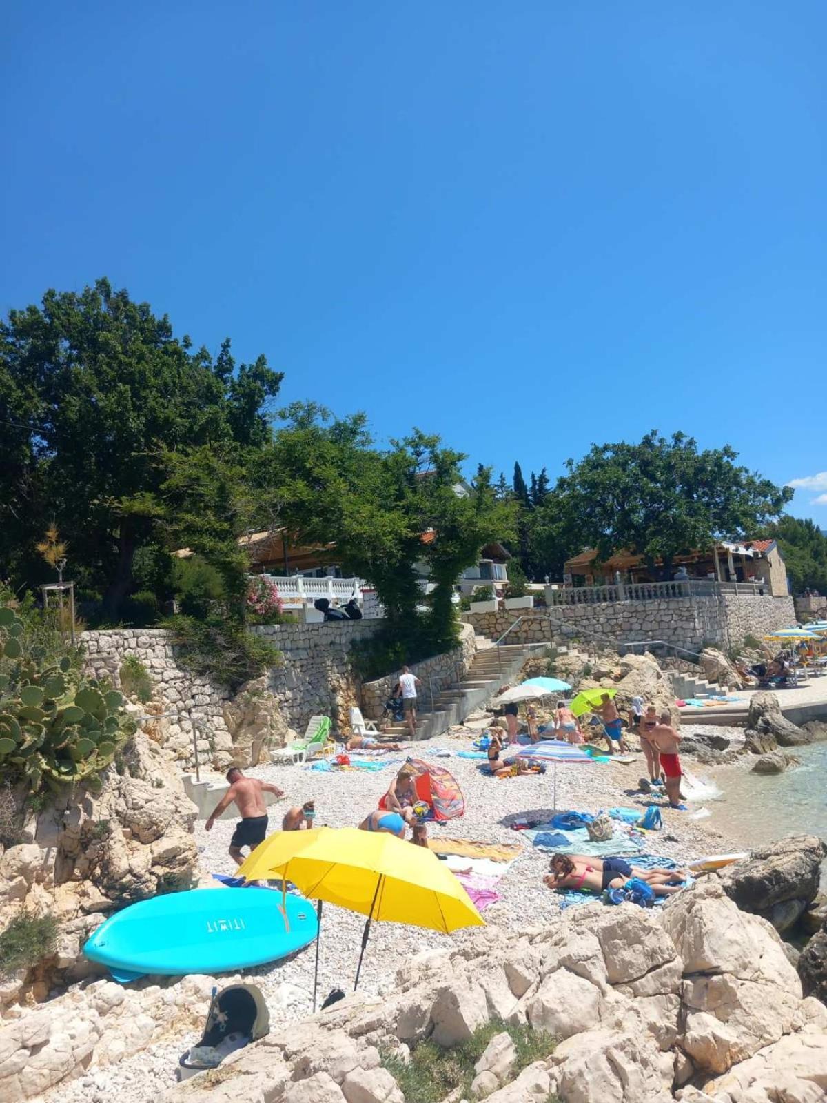 Apartments Maricic 200 Meters From The Beach Novi Vinodolski Zewnętrze zdjęcie