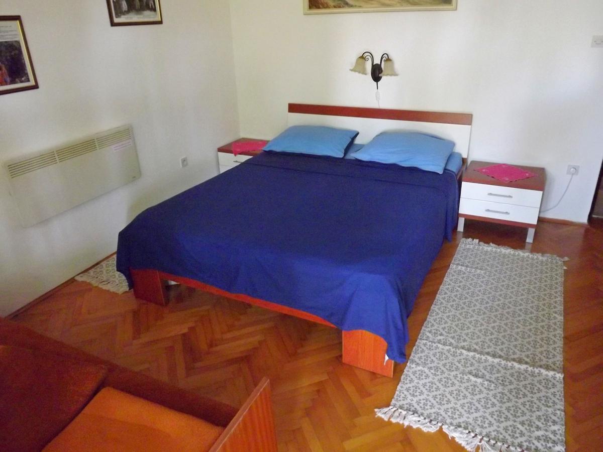 Apartments Maricic 200 Meters From The Beach Novi Vinodolski Zewnętrze zdjęcie