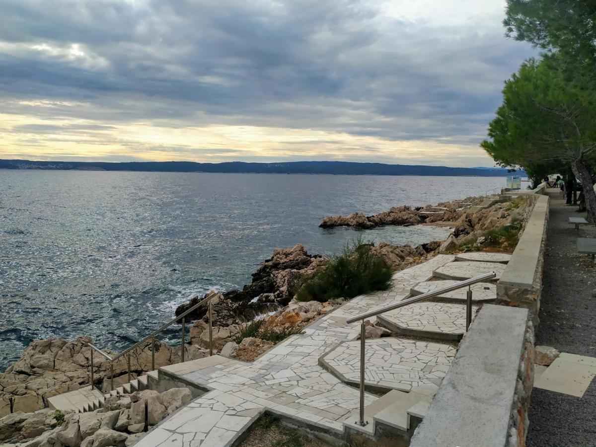Apartments Maricic 200 Meters From The Beach Novi Vinodolski Zewnętrze zdjęcie