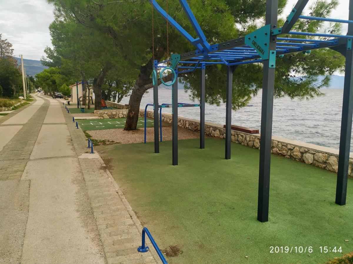 Apartments Maricic 200 Meters From The Beach Novi Vinodolski Zewnętrze zdjęcie